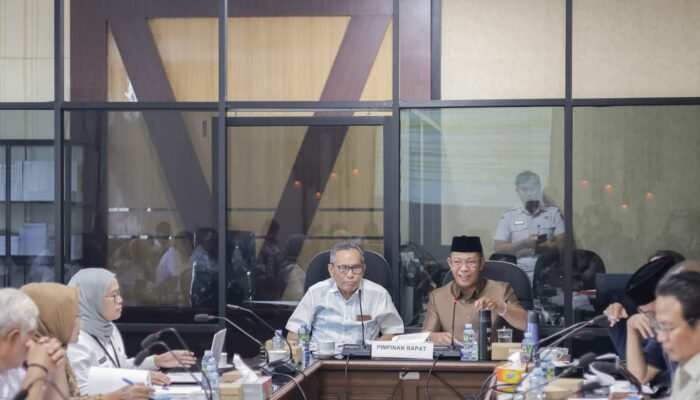 Ketua Komisi II DPRD Kalsel Paman Yani Sebut Demi Kemaslahatan Masyarakat Bahas Program Kerja 2024 Bersama Mitra Kerja