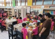 Anak TK Duhung Antusias Belajar Sambil Bermain di Perpustakaan 20 Anak TK Duhung Antusias Belajar Sambil Bermain di Perpustakaan