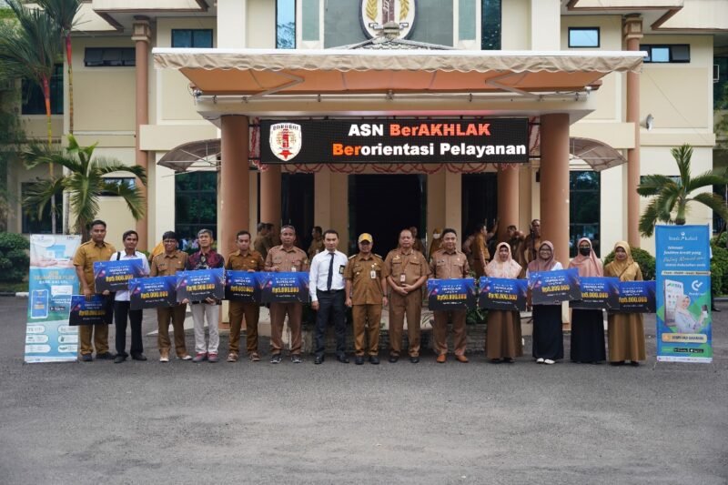 Pjs Bupati HST Sampaikan Instruksi Presiden Wujudkan Indonesia Emas 2045 1 IMG 20241112 WA0018 e1731380037537