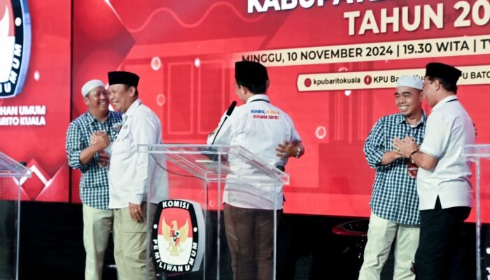Debat Perdana Pilkada Batola, Tiga Paslon Adu Visi Misi
