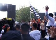 Gubernur Sugianto Sabran Sapa Warga Kapuas di Fun Walk Kalteng Berkah 33 Gubernur Sugianto Sabran Sapa Warga Kapuas di Fun Walk Kalteng Berkah