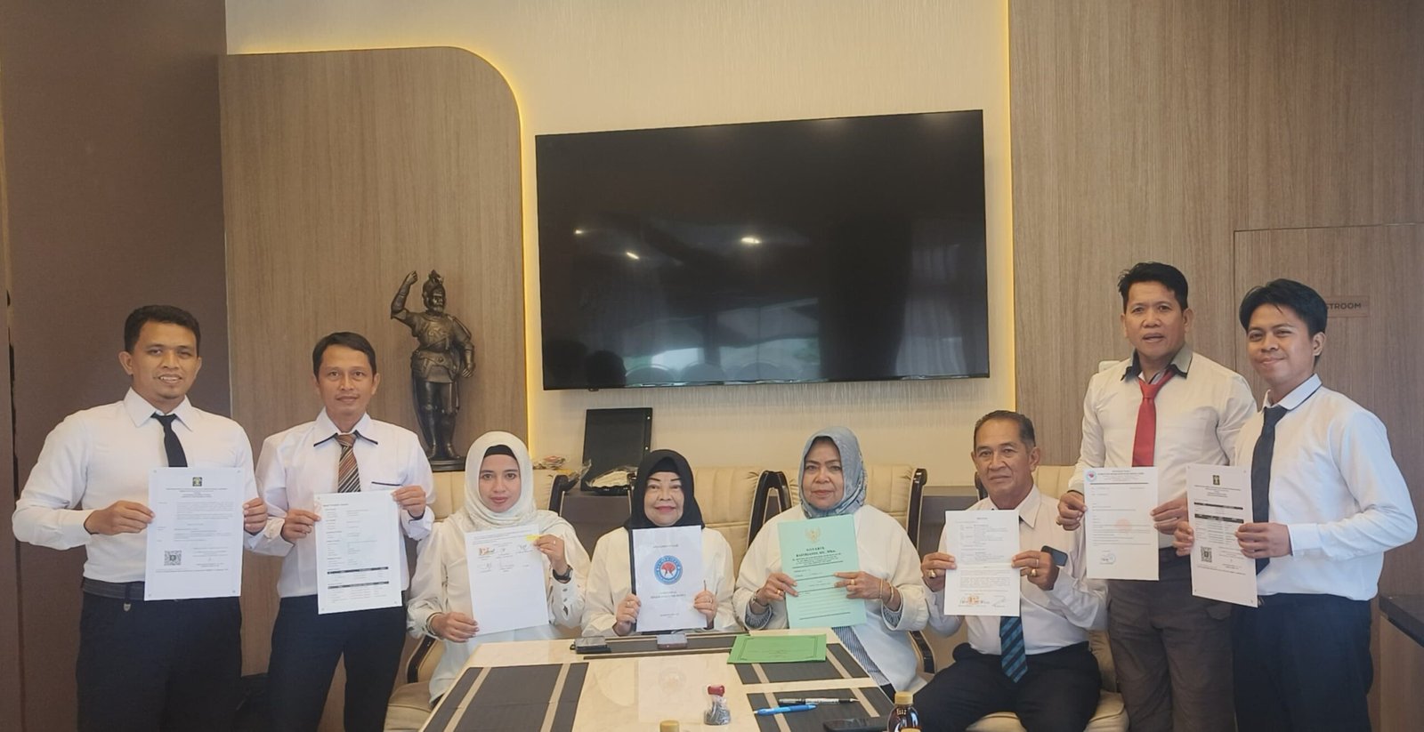 Baru Berdiri, Komunitas Senam Bergerak Banua Sudah Terbentuk 17 Cabang 1 IMG 20241122 WA0008 scaled