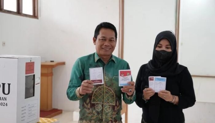 Cabup Petahana Abdul Hadi Menang di TPS-nya