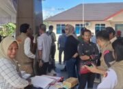 Dua oknum KPPS di Kapuas Diamankan Petugas, Tertangkap Tangan Coblos Surat Suara Pilkada 19 Dua oknum KPPS di Kapuas Diamankan Petugas, Tertangkap Tangan Coblos Surat Suara Pilkada