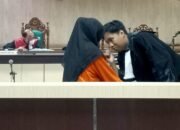 Embat Duit Dana Desa, Maria Kini Duduk di Kursi Pesakitan Pengadilan Tipikor Banjarmasin 35 Embat Duit Dana Desa, Maria Kini Duduk di Kursi Pesakitan Pengadilan Tipikor Banjarmasin