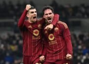 AS Roma Tahan Tottenham 2-2 di Liga Eropa 14 AS Roma Tahan Tottenham 2-2 di Liga Eropa