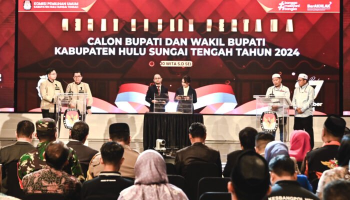 Calon Bupati dan Wakil Bupati HST Adu Gagasan