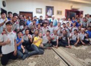 Makan Malam Bersama Tim Barito Putera, Hingga Siraman Rohani Jadi Motivasi Bangkitkan Semangat Pemain 33 Makan Malam Bersama Tim Barito Putera, Hingga Siraman Rohani Jadi Motivasi Bangkitkan Semangat Pemain