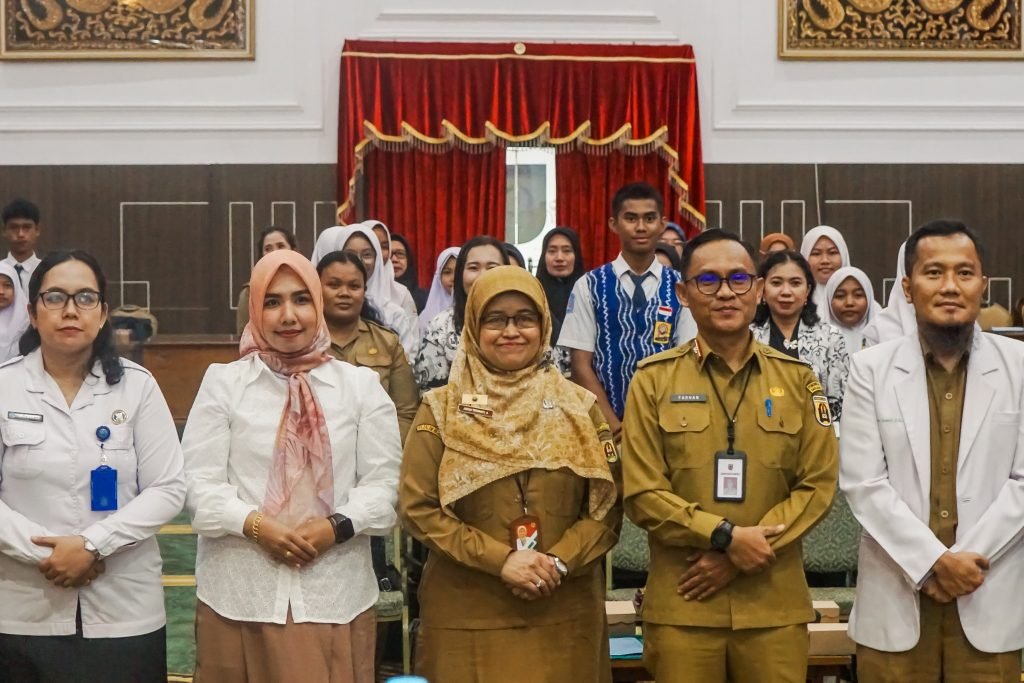 hAL 10 3 klm bjb 1 12