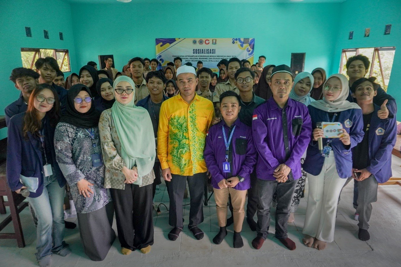 Pengabdian Kepada Masyarakat Di SMAN 1 Belawang: Kolaborasi Membentuk Karakter Generasi Muda Untuk Indonesia Emas 2045 1 prodi ilkom