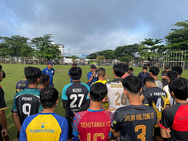 8 seleksi Persenus jpg