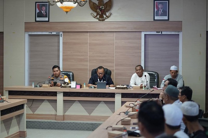 Hal 12 HSS 1 3 klm 15