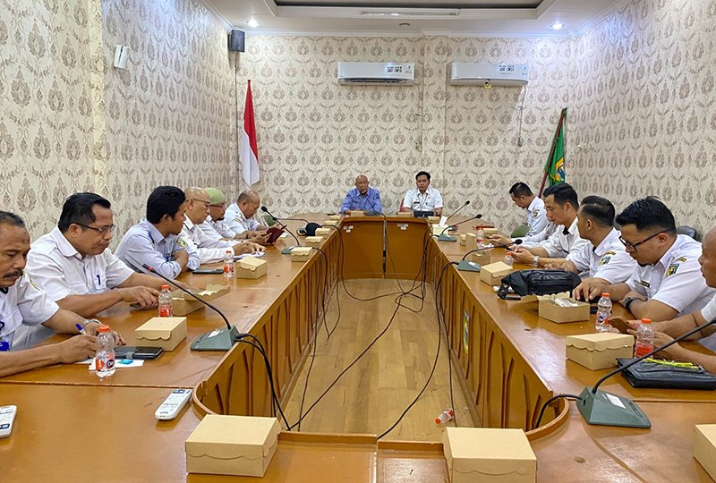 Pj Bupati Buka FGD Strategi Penanganan ATS 1 Hal 2 Tala 1 3 klm 10