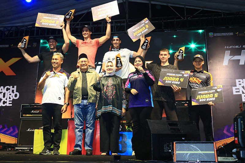 Hal 4 Kotabaru 3 klm