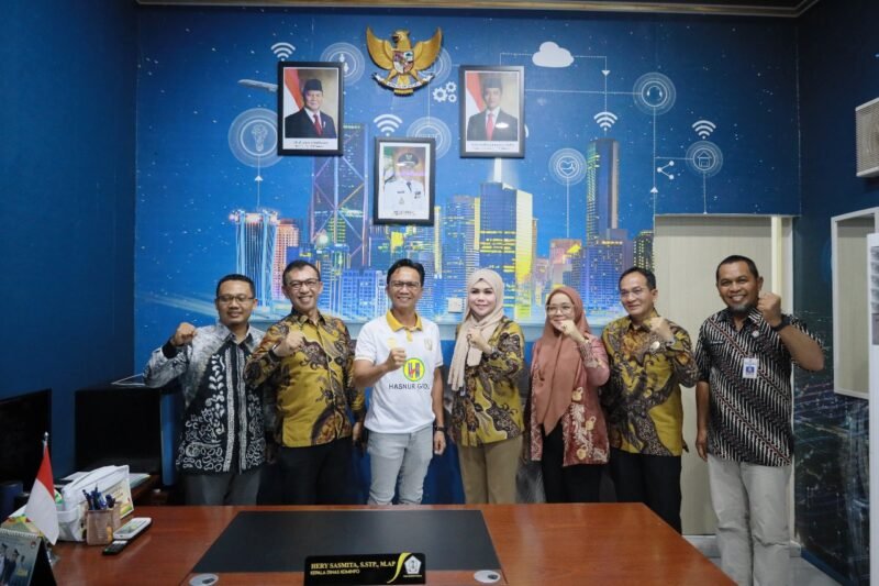 Kadis Kominfo Batola Terima Kunjungan Komisi Informasi Kalsel 1 IMG 20241202 WA0038 e1733143509541