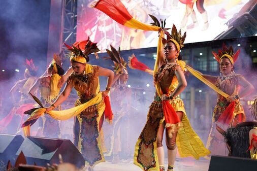 Tim Kesenian Kalteng Ikuti Festival Satu Hari Bersama di Sarinah Jakarta 1 IMG 20241203 WA0059