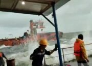 Tugboat Tenggelam Laut Tabuneo Tanah Laut