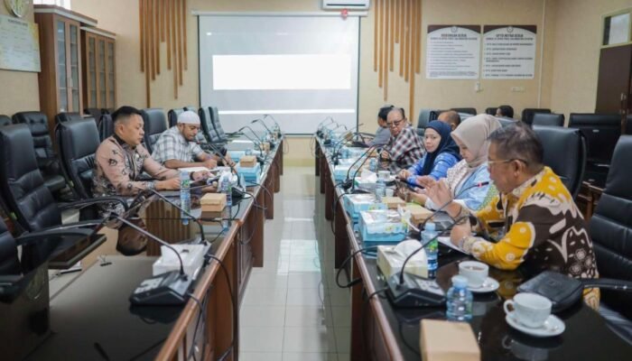 Komisi III DPRD Kalsel Terima Kunjungan Kerja DPRD Kabupaten Tabalong