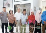 Pj Bupati Tapin Serahkan BST Kedua, Bagi 1.430 Keluarga Penerima Manfaat 32 Pj Bupati Tapin Serahkan BST Kedua, Bagi 1.430 Keluarga Penerima Manfaat