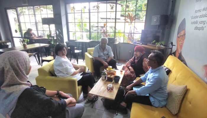 Anugerah Adinegoro 2024: Dari Media Kecil Hingga Besar, Saatnya Bersinar di Ajang Bergengsi!