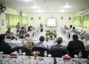 Komisi IV DPRD Kalsel Siap Dukung Peningkatan Mutu Pendidikan di Tabalong 25 Komisi IV DPRD Kalsel Siap Dukung Peningkatan Mutu Pendidikan di Tabalong
