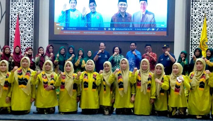 PDA Banjar Juara Lomba Paduan Suara Kader Aisyiyah se Kalsel di Peringatan Milad Muhammadiyah ke-112