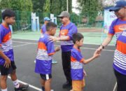 Wabup Resmikan Sekolah Tenis Albasia 11 Wabup Resmikan Sekolah Tenis Albasia