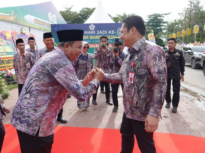 1 35 klm Kontrak Pemprov 8 Harjad ke 65 Gubernur Kalsel apresiasi pembangunan Batola