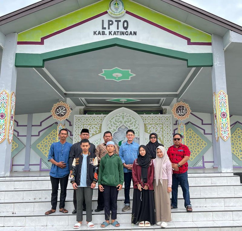 LPTQ Kirim Empat Orang Binaan Ke Ponpos Bandung. 1 10 katingan 6