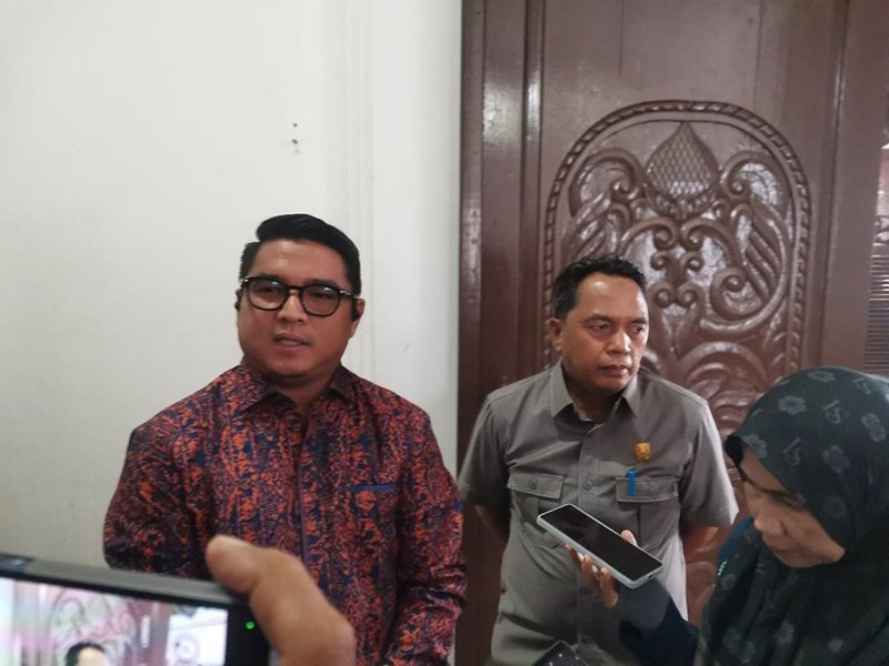 Hal 12 HSS 1 3 klm 12