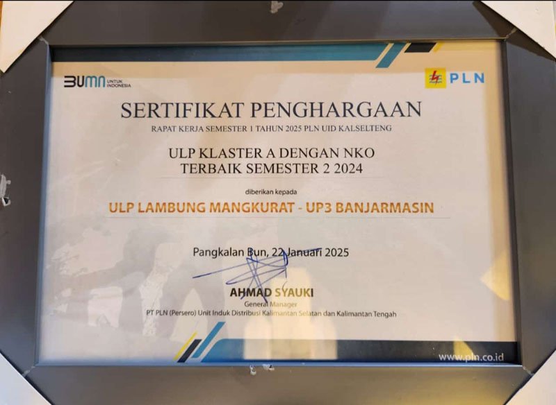 PT PLN ULP Lambung Mangkurat Sabet Penghargaan Layanan Pelanggan Kelas-A 1 Hal 6 3 Klm Penghargaan PLN