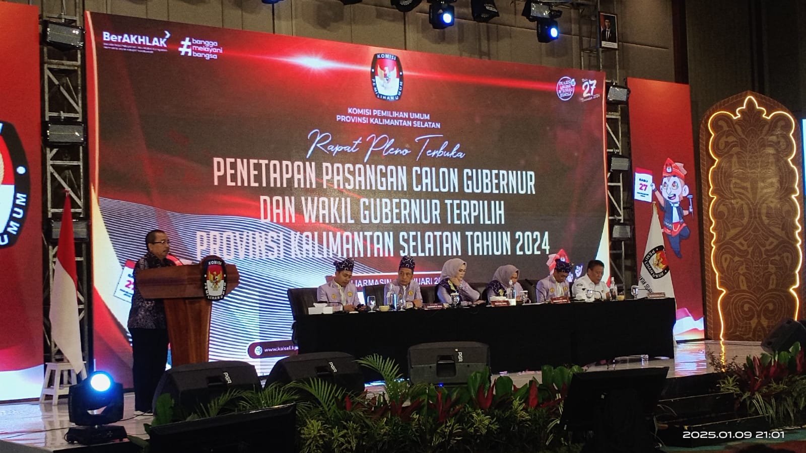 Muhidin - Hasnur Resmi Ditetapkan jadi Paslon Terpilih Pilgub Kalsel 2024 1 IMG 20250109 WA0052