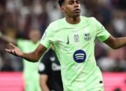 Barcelona Raih Piala Super Spanyol ke-15 Kalinya Usai Kalahkan Real Madrid 5-2 13 Barcelona Raih Piala Super Spanyol ke-15 Kalinya Usai Kalahkan Real Madrid 5-2