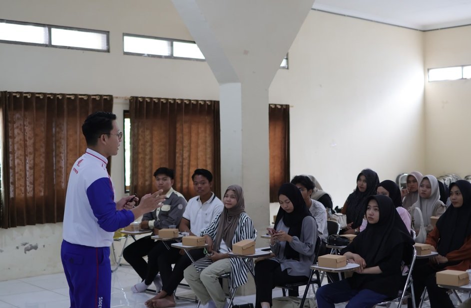 Trio Motor Adakan Edukasi Safety Riding di UKM Pramuka PGSD ULM, Mahasiswa Siap Jadi Pengendara Cerdas dan Aman 1 IMG 20250114 WA0039