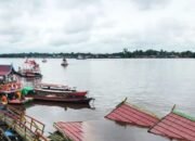 Diduga Kebocoran, Kapal Wisata Pemkab Kotim Tenggelam