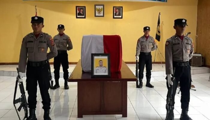 Beli Minyak Tanah, Personel Polres Puncak Jaya Gugur Ditembak KKB