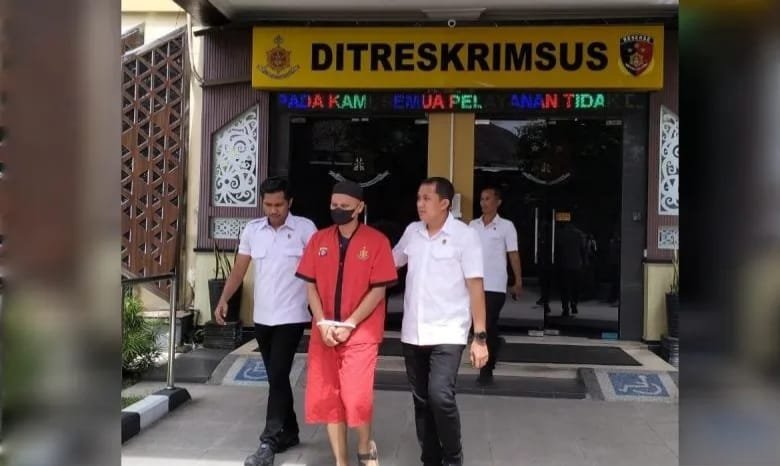 Polda Kalteng Limpahkan Tersangka Korupsi Pembangunan Gedung Expo Sampit ke Kejati 1 IMG 20250122 WA0030