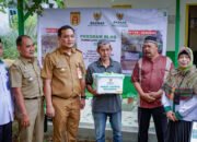 Wali Kota Banjarbaru Resmikan Lima Rumah Layak Huni Program BAZNAS 12 Wali Kota Banjarbaru Resmikan Lima Rumah Layak Huni Program BAZNAS
