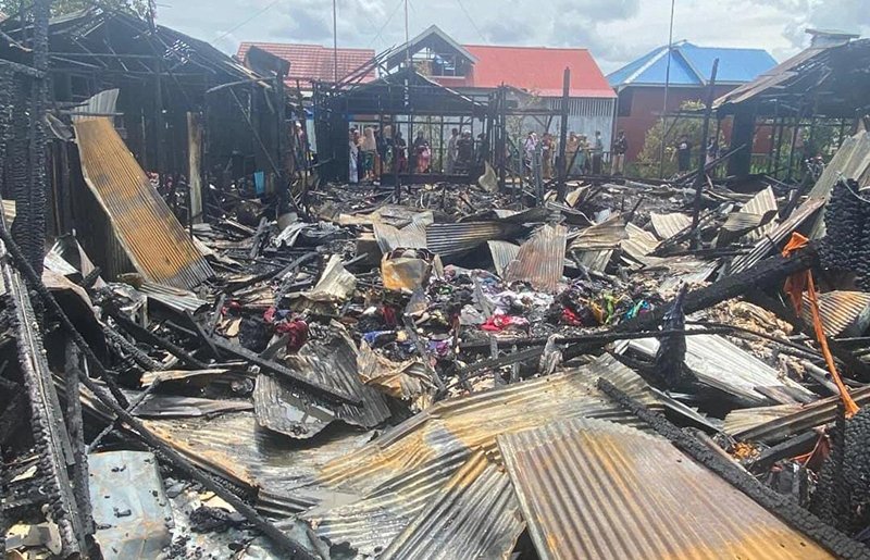 hal 6 Kebakaran di Alalak Tengah Kompleks SMAN 8 Banjarmasin