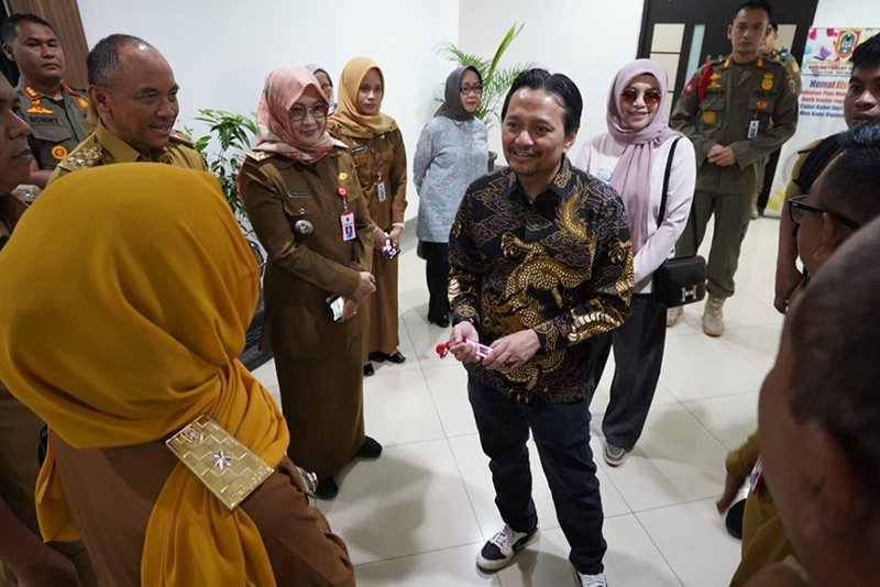 1 15 klm 5 cm Wagub ngantor