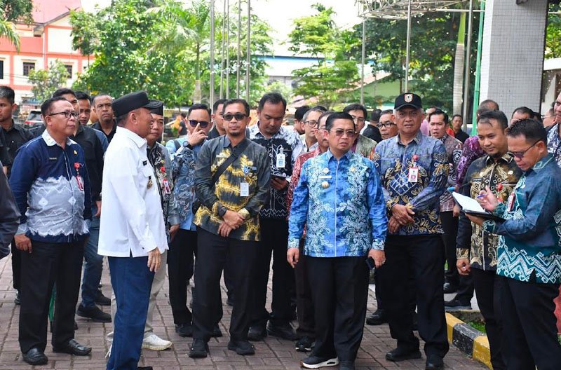 Pemko dan Pemprov Satukan Pasar Wadai di Jalan Sudirman Banjarmasin 1 1 3 Klm ADV