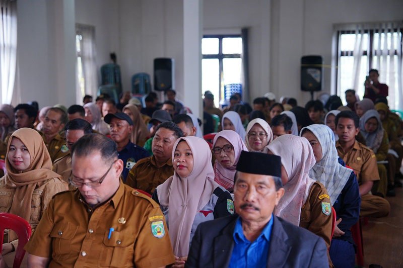 Warga Antusiasme Sampaikan Usulan di Musrenbang Kecamatan Awayan 1 Hal 2 Bal 3 klm 3