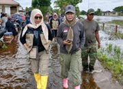 Disdik-FK PKBM Salurkan Bantuan Banjir di Sungai Tabuk 11 Disdik-FK PKBM Salurkan Bantuan Banjir di Sungai Tabuk