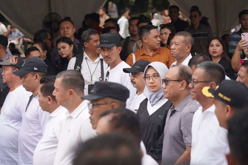 Hal 4 4 Klm Martapura Ikuti gladi