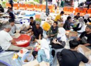 Dapur Umum Pemkab Banjar Bagikan 29.000 Nasi Bungkus 7 Dapur Umum Pemkab Banjar Bagikan 29.000 Nasi Bungkus