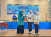 Siswi SMPN 1 Banjarmasin Diedukasi Pemenuhan Gizi 27 Siswi SMPN 1 Banjarmasin Diedukasi Pemenuhan Gizi