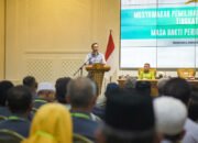 Sutrisno Terpilih Kembali sebagai Ketua Forum RT/RW Kota Banjarbaru Periode 2025-2030 13 Sutrisno Terpilih Kembali sebagai Ketua Forum RT/RW Kota Banjarbaru Periode 2025-2030
