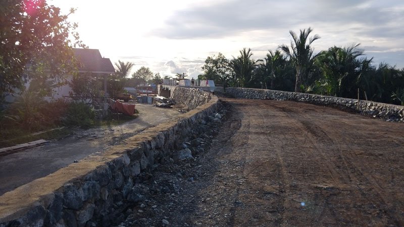 Hal 6 3 Klm Jembatan xemara sungai andai