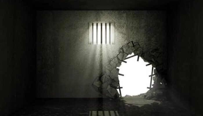 Tujuh Tahanan Kabur dari Sel