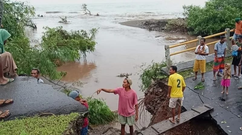 Banjir Bandang Sebabkan Enam Warga Hilang 1 IMG 20250203 WA0108